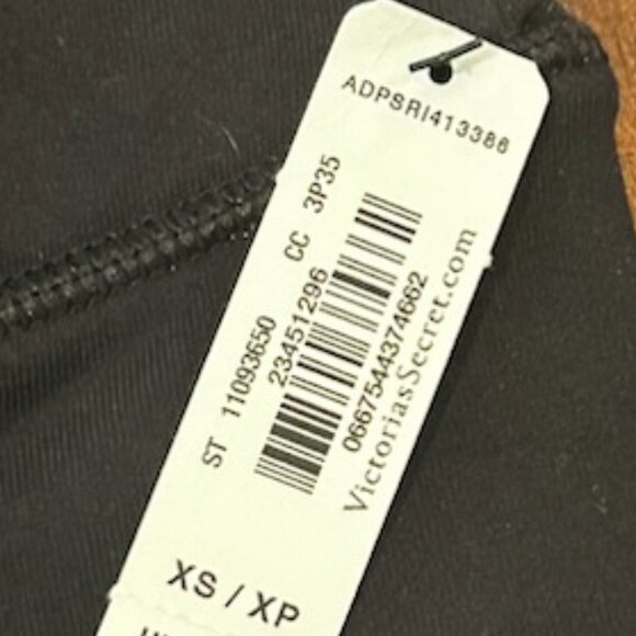 NWT Victoria's Secret Victoria Sport Knockout Capri Leggings - Picture 8 of 12